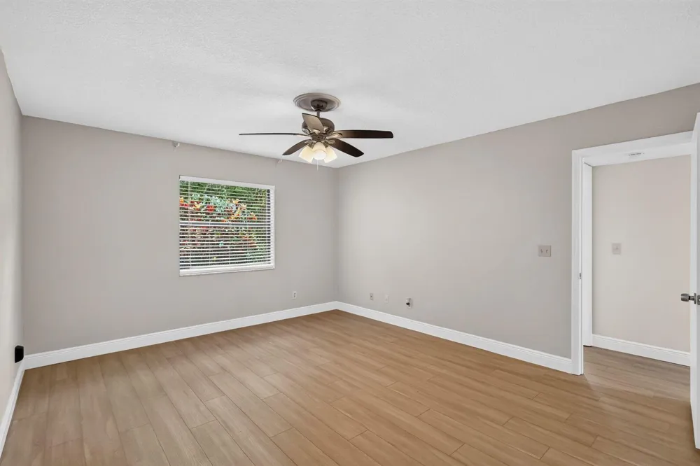 1200 SE Parkview Place #F-5 Stuart, FL 34994