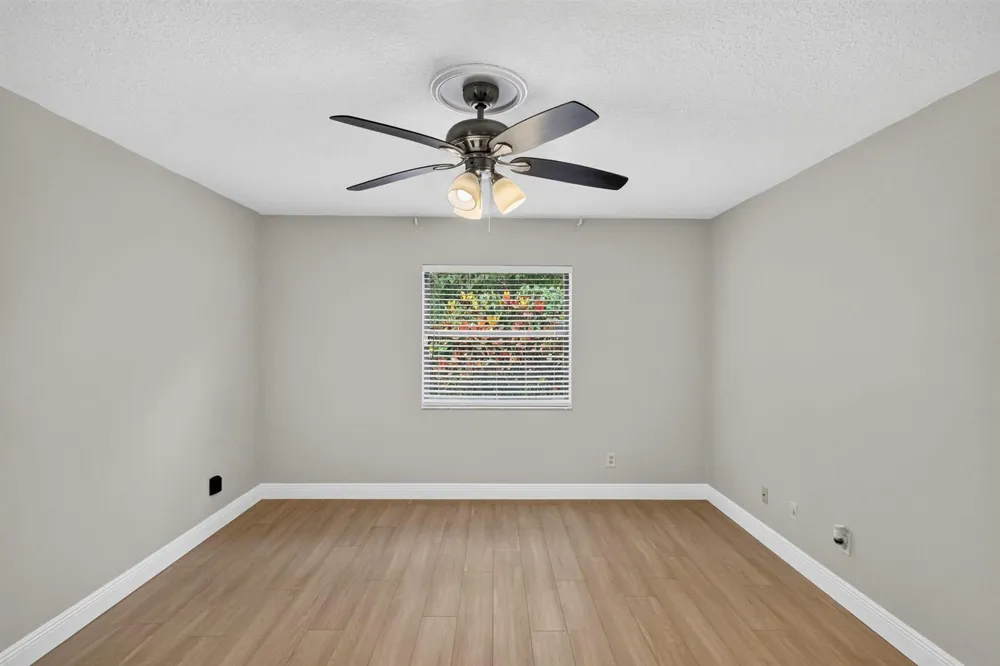 1200 SE Parkview Place #F-5 Stuart, FL 34994