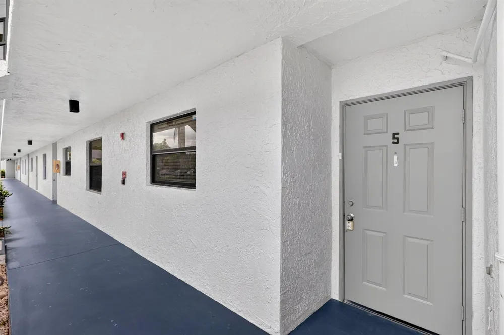 1200 SE Parkview Place #F-5 Stuart, FL 34994