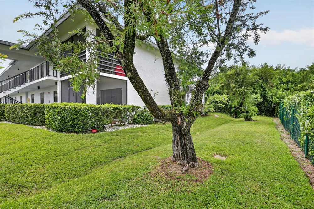 1200 SE Parkview Place #F-5 Stuart, FL 34994