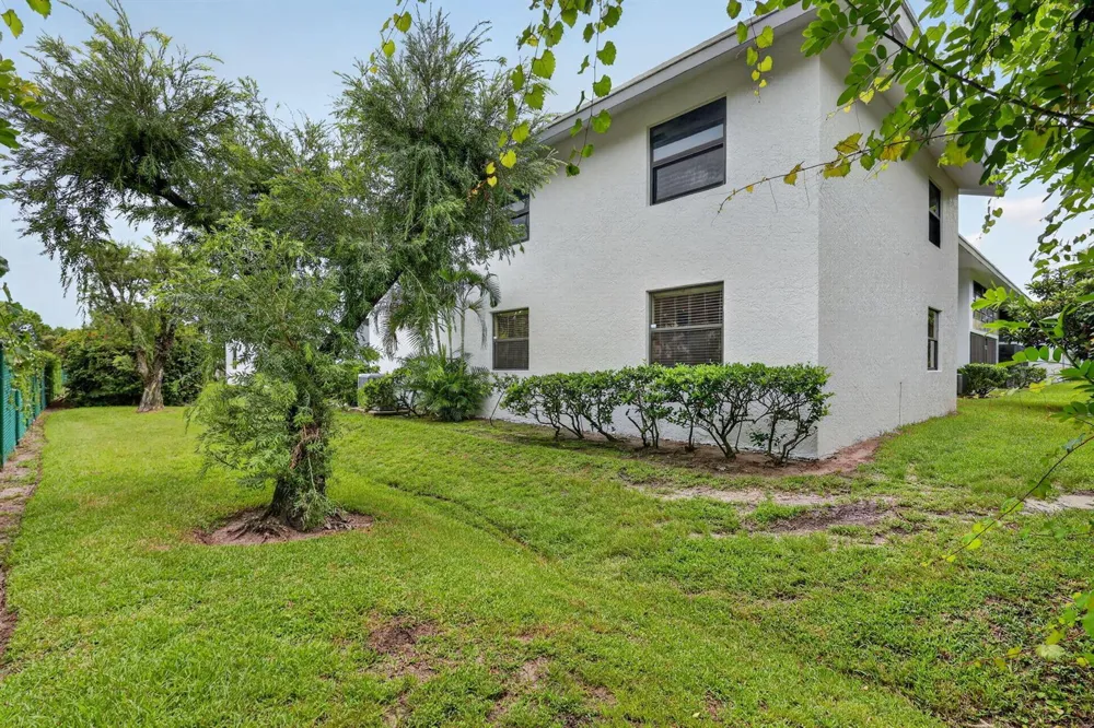 1200 SE Parkview Place #F-5 Stuart, FL 34994