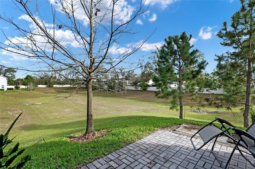 1335 E 10TH STREET Apopka, FL 32703