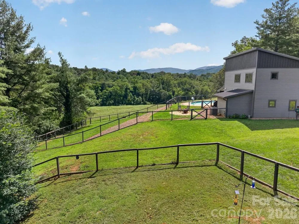 208 Gravely Branch Road Fletcher, NC 28732