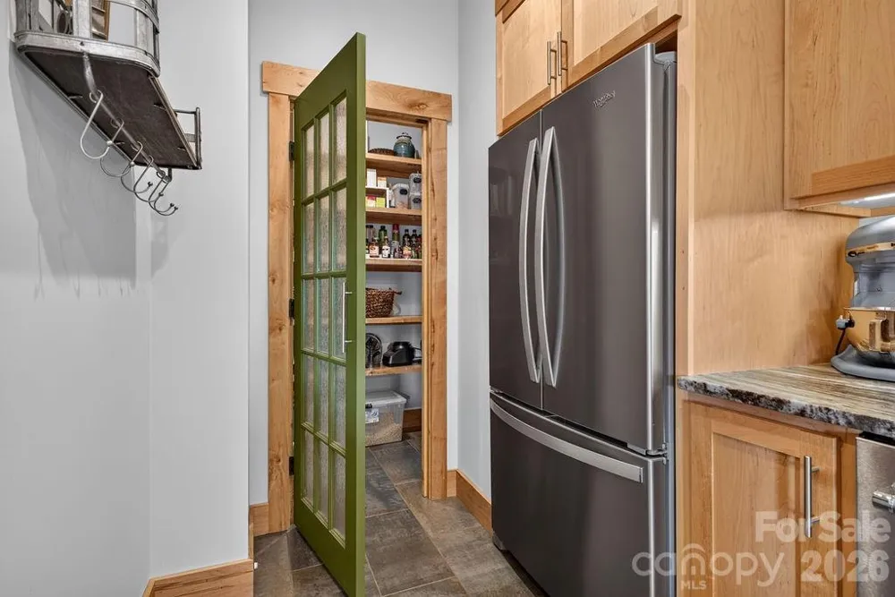 208 Gravely Branch Road Fletcher, NC 28732