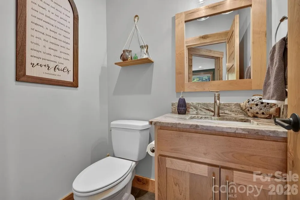 208 Gravely Branch Road Fletcher, NC 28732