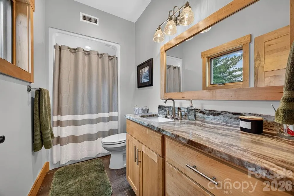 208 Gravely Branch Road Fletcher, NC 28732