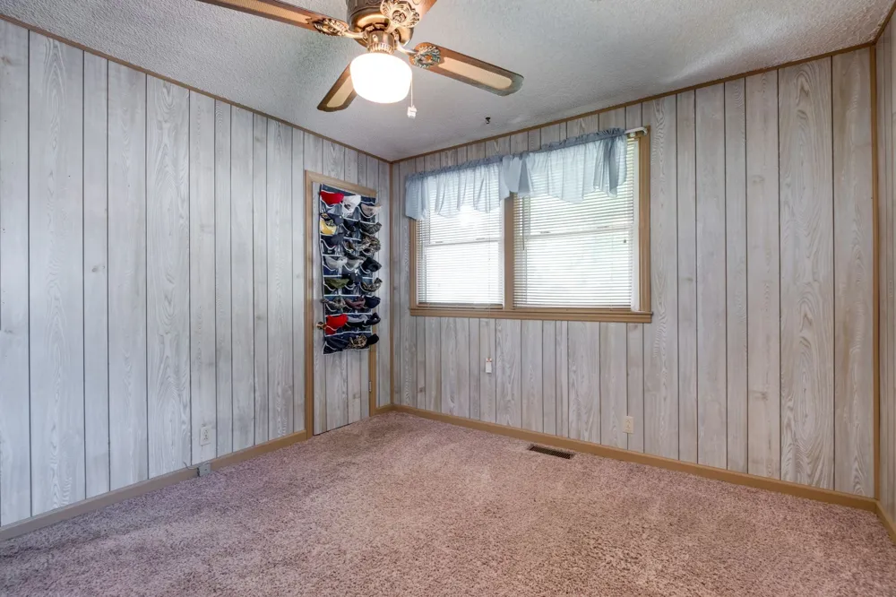 7183 Sugar Camp Dr Greenbrier, TN 37073