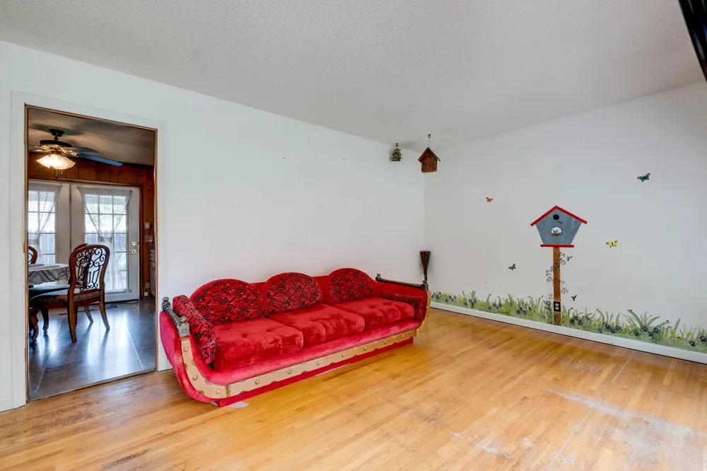 7183 Sugar Camp Dr Greenbrier, TN 37073
