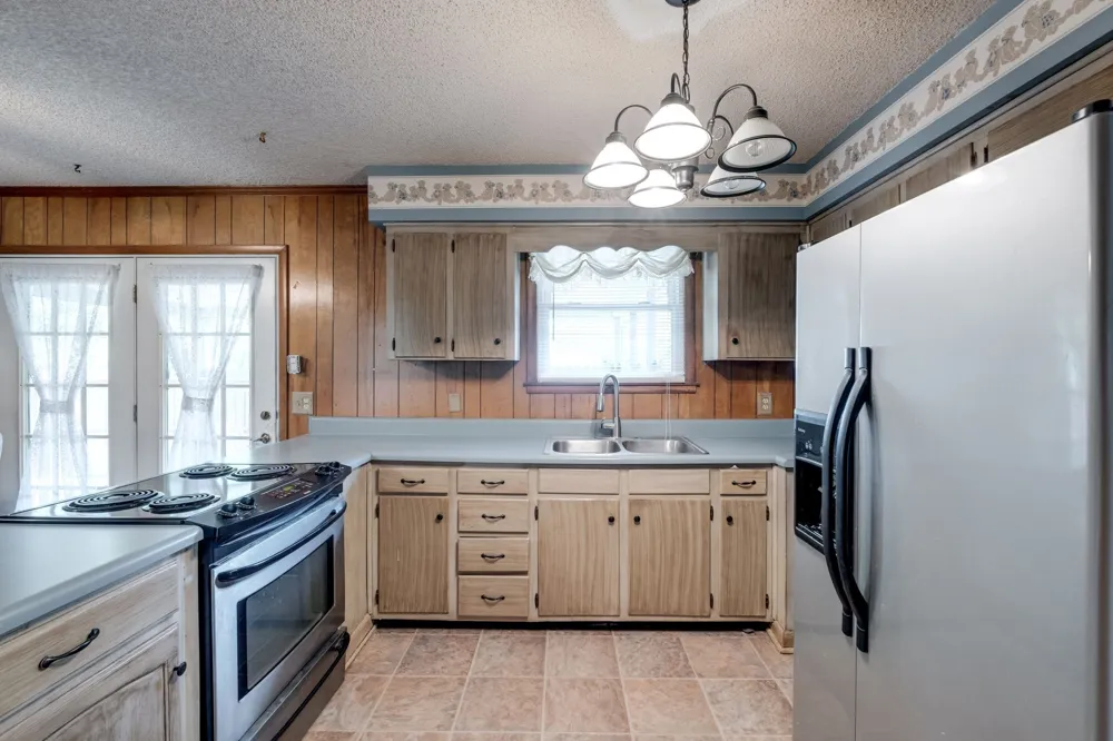 7183 Sugar Camp Dr Greenbrier, TN 37073