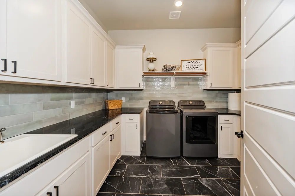 171 Rio Rancho Drive Decatur, TX 76234