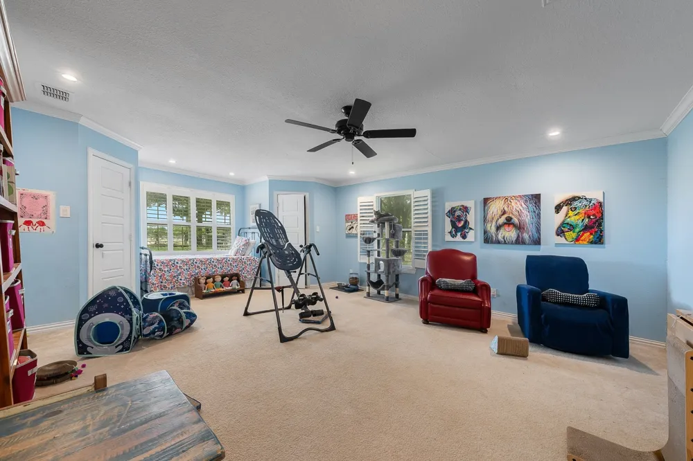 703 Robin Lane Argyle, TX 76226