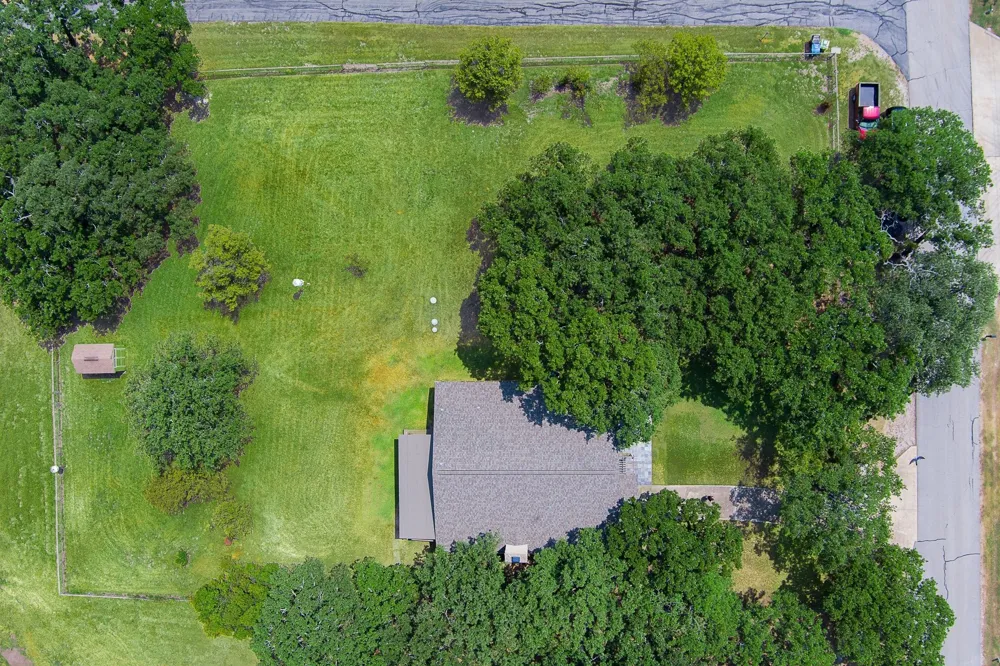 703 Robin Lane Argyle, TX 76226