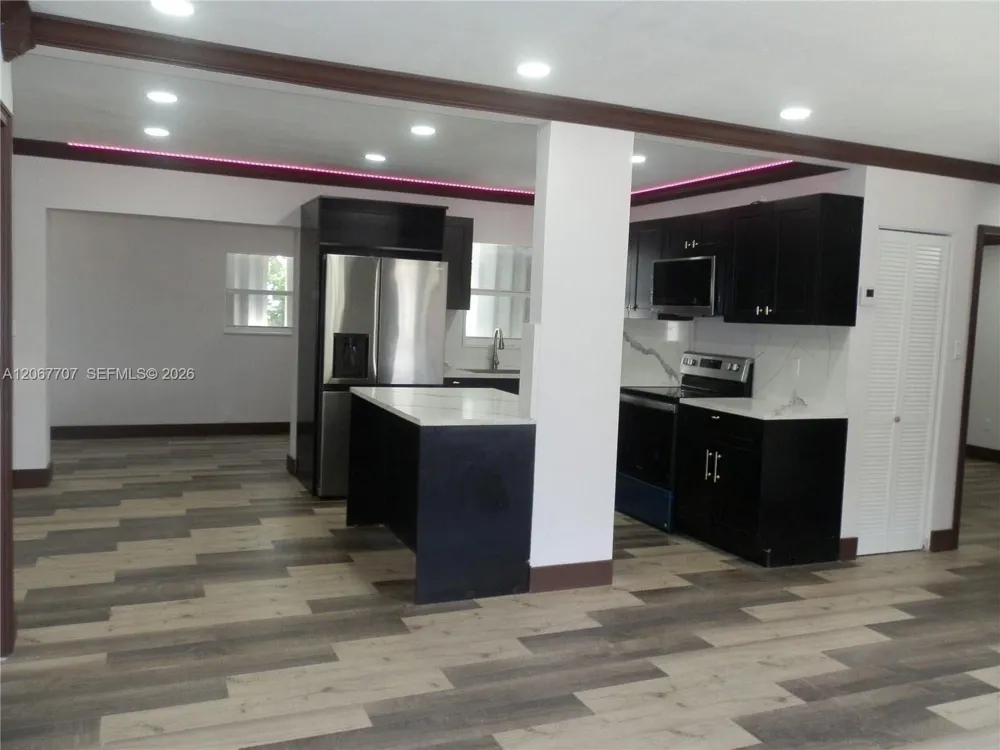 18011 NW 6th Pl #0 Miami Gardens, FL 33169