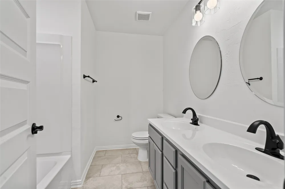 1901 Topaz Road Pryor, OK 74361