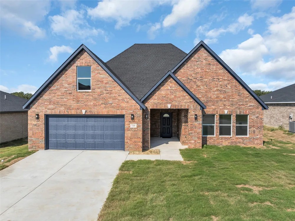 1901 Topaz Road Pryor, OK 74361