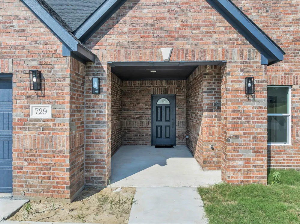 1901 Topaz Road Pryor, OK 74361