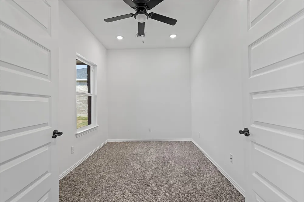 1901 Topaz Road Pryor, OK 74361