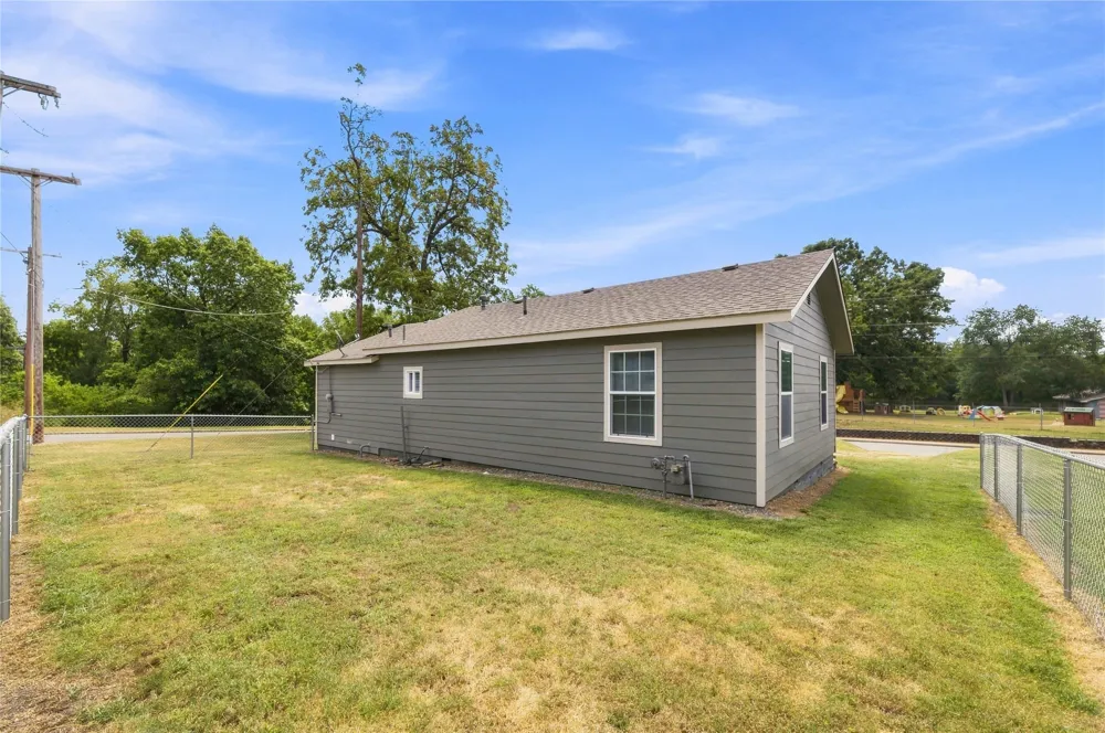 310 E First Street Tahlequah, OK 74464