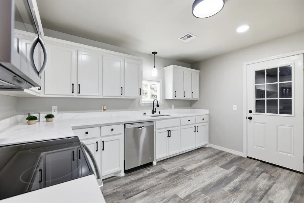 310 E First Street Tahlequah, OK 74464