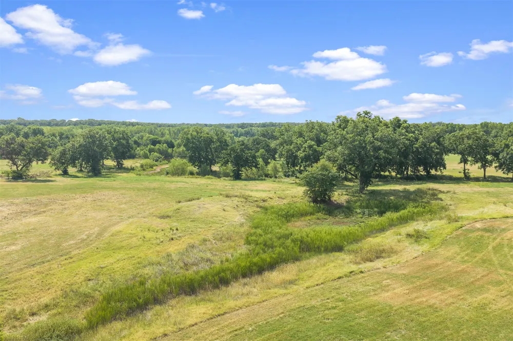 10500 S Greasy Bend Mannsville, OK 73447