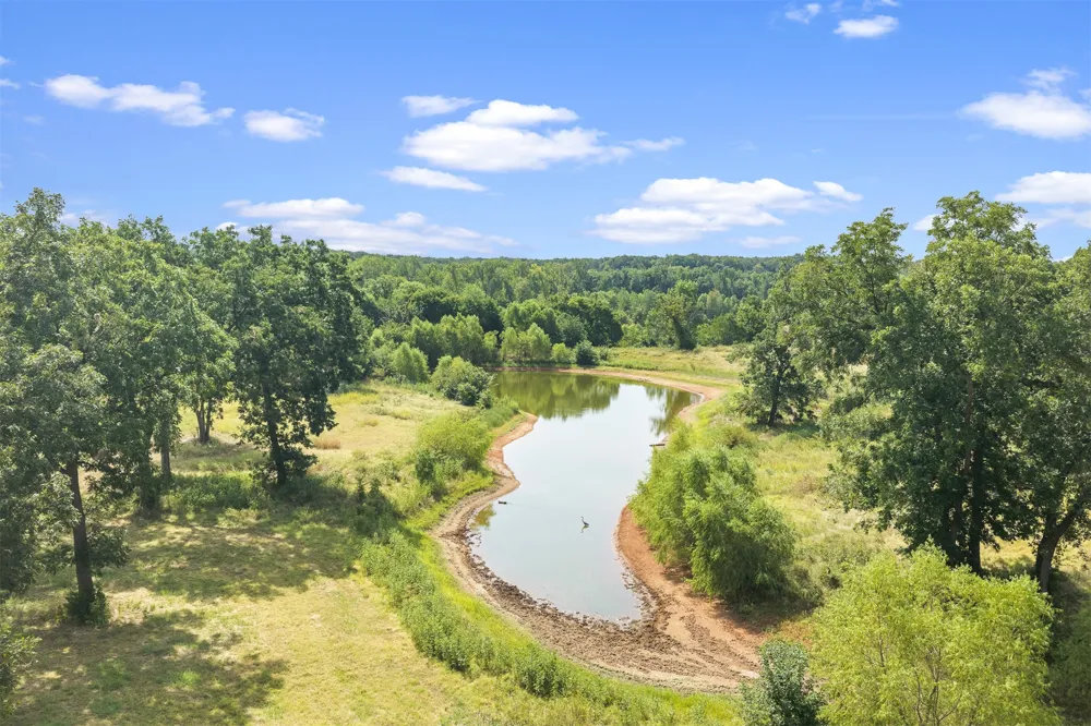 10500 S Greasy Bend Mannsville, OK 73447