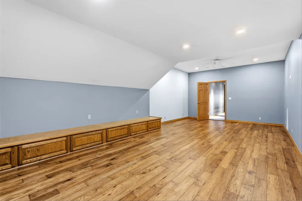 10500 S Greasy Bend Mannsville, OK 73447