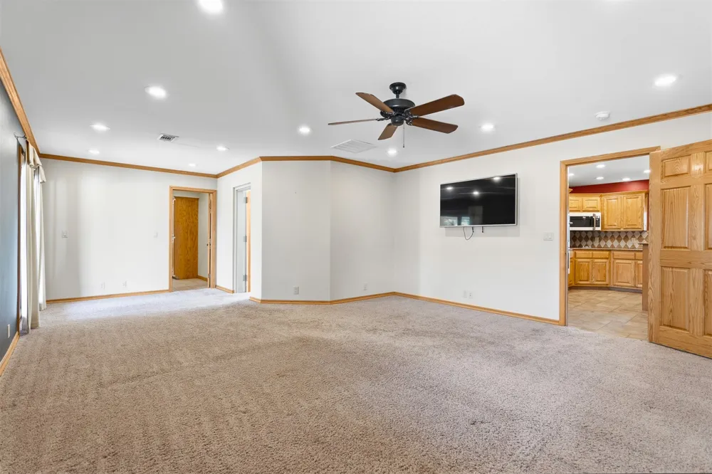 10500 S Greasy Bend Mannsville, OK 73447