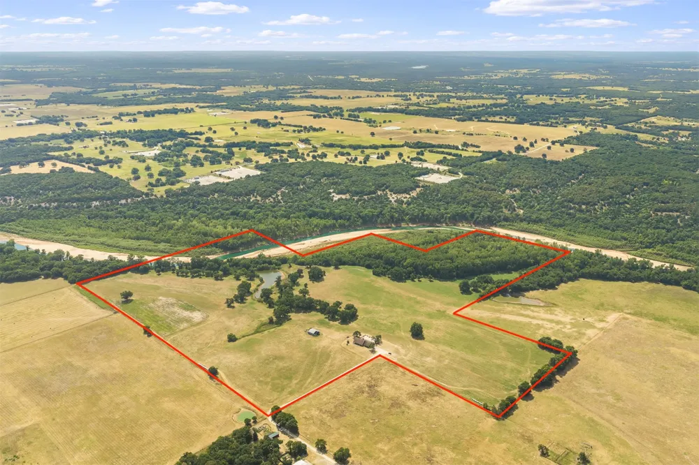 10500 S Greasy Bend Mannsville, OK 73447