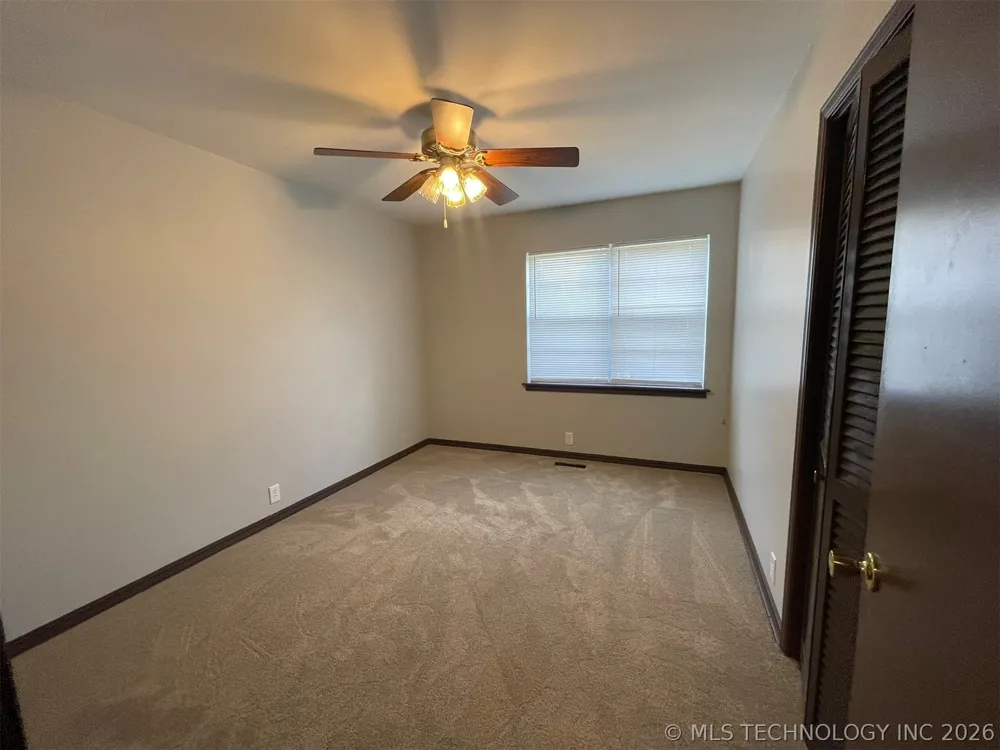 278 Hickory Drive Tahlequah, OK 74464