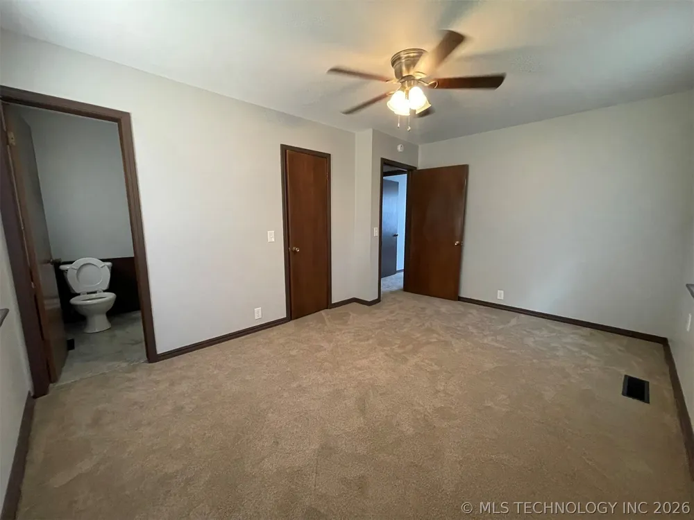 278 Hickory Drive Tahlequah, OK 74464