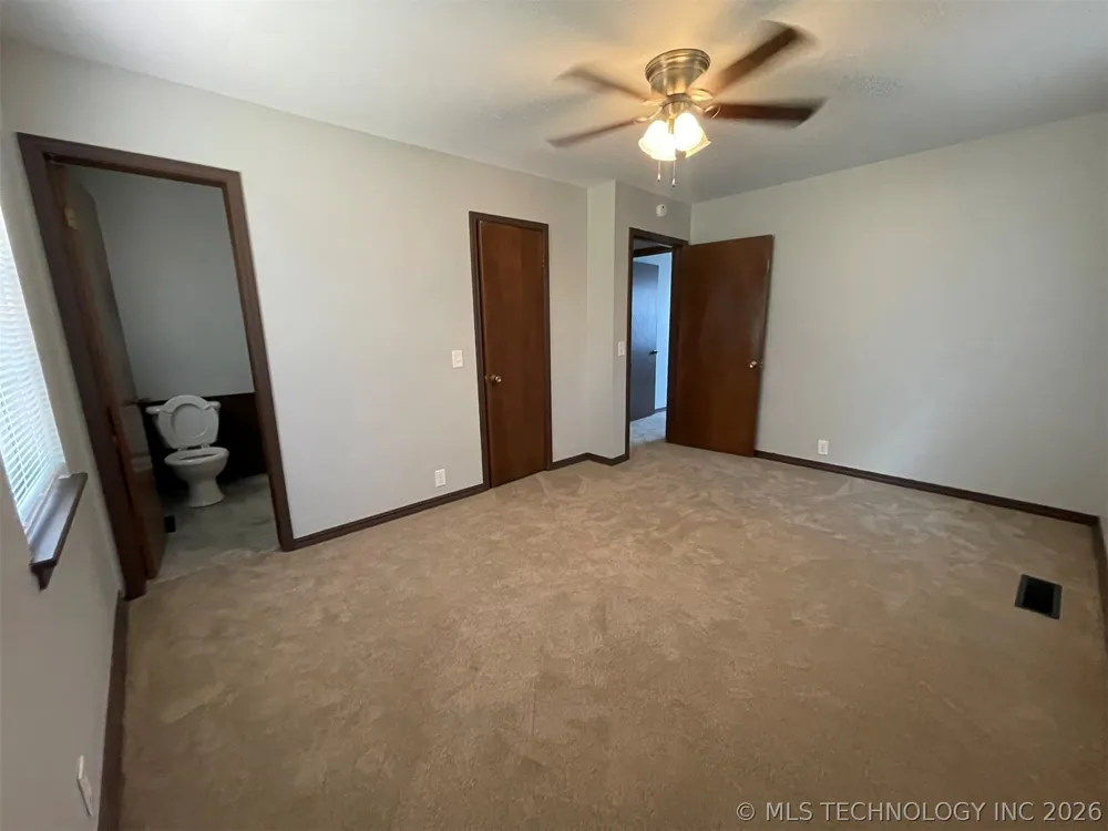 278 Hickory Drive Tahlequah, OK 74464