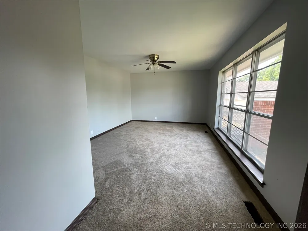 278 Hickory Drive Tahlequah, OK 74464