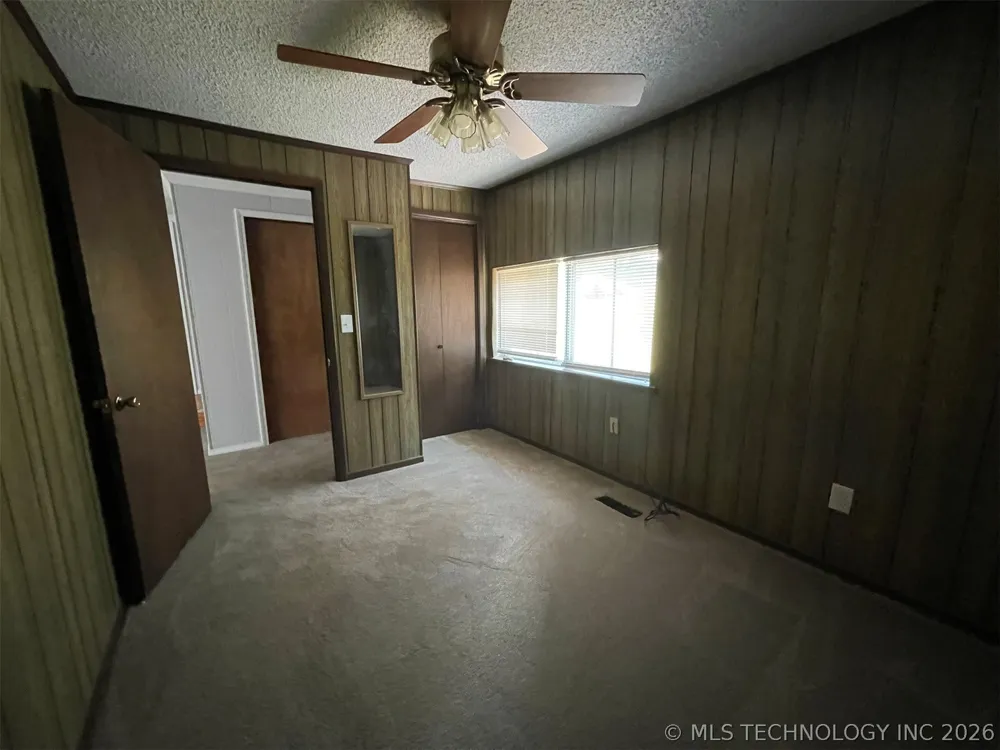 278 Hickory Drive Tahlequah, OK 74464