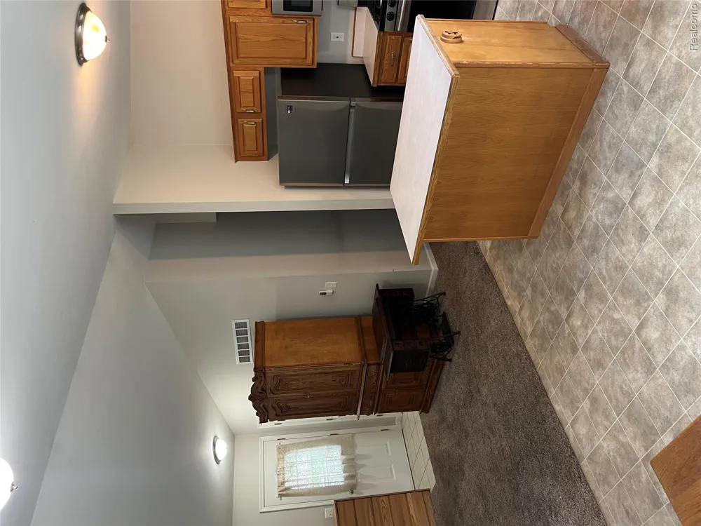 1533 Vermont Avenue Marysville City, MI 48040