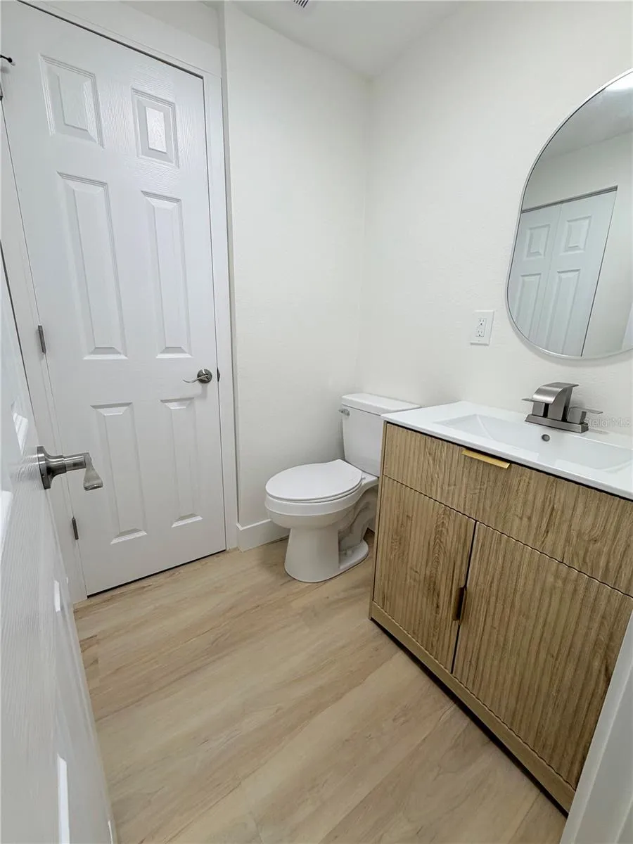 4533 W FERN STREET Tampa, FL 33614