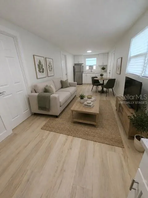 4533 W FERN STREET Tampa, FL 33614