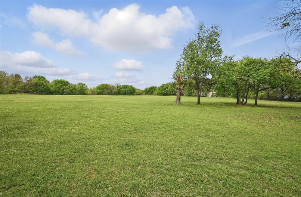 1731 Walnut Creek Drive Mansfield, TX 76063