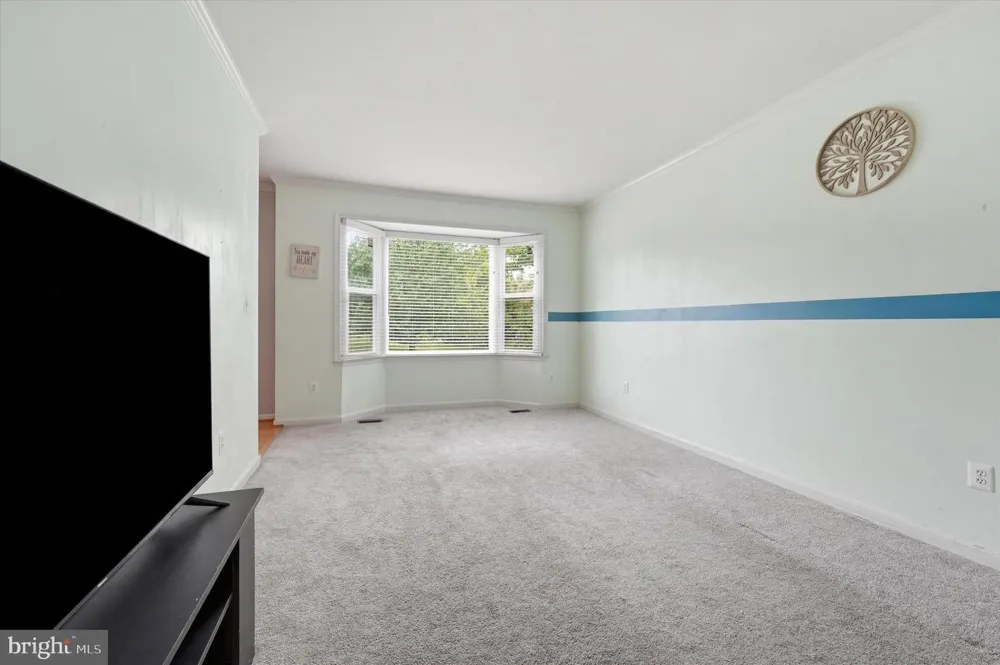 2402 SHAKER LANE Frederick, MD 21702