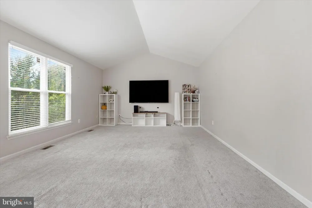 2402 SHAKER LANE Frederick, MD 21702