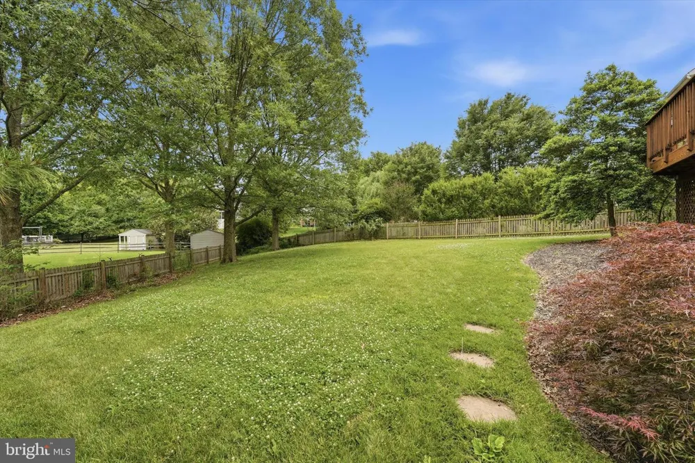 2402 SHAKER LANE Frederick, MD 21702