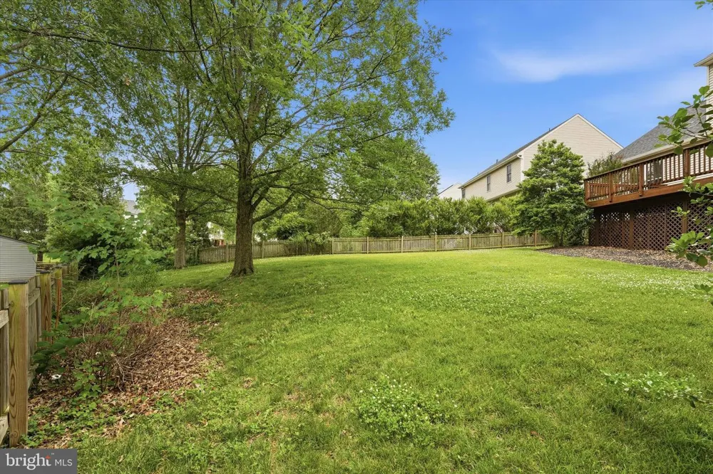 2402 SHAKER LANE Frederick, MD 21702