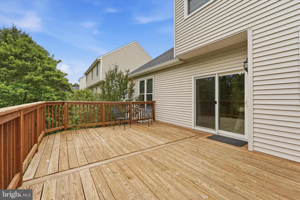 2402 SHAKER LANE Frederick, MD 21702