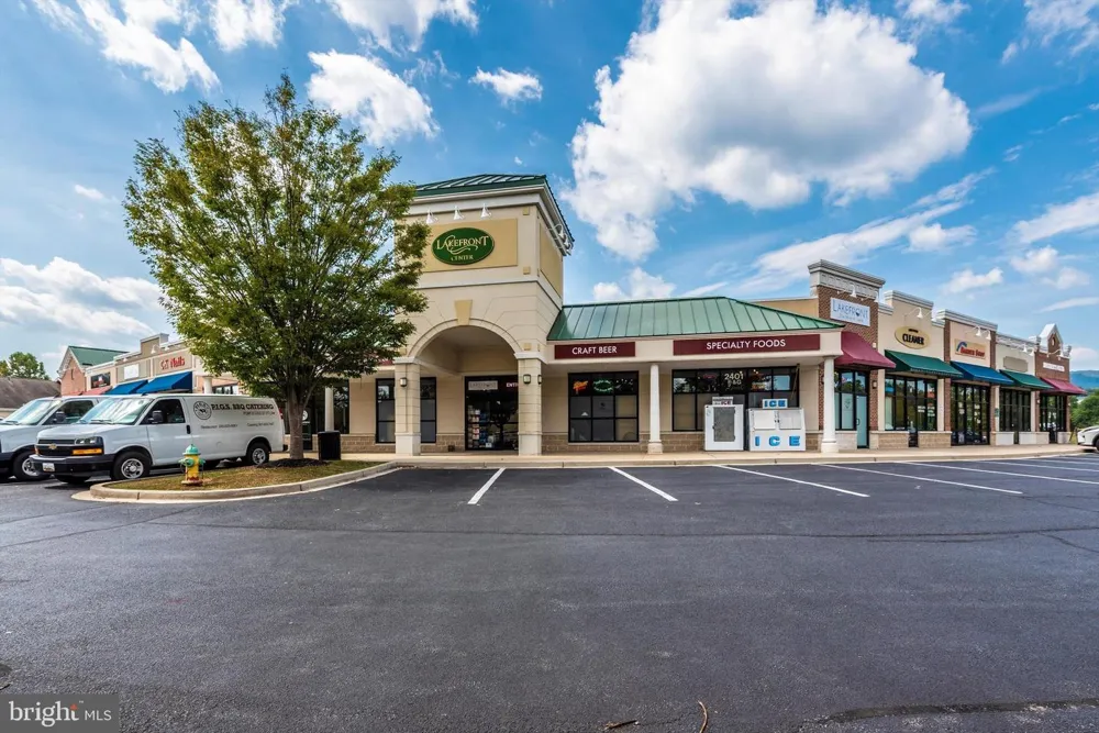 2402 SHAKER LANE Frederick, MD 21702