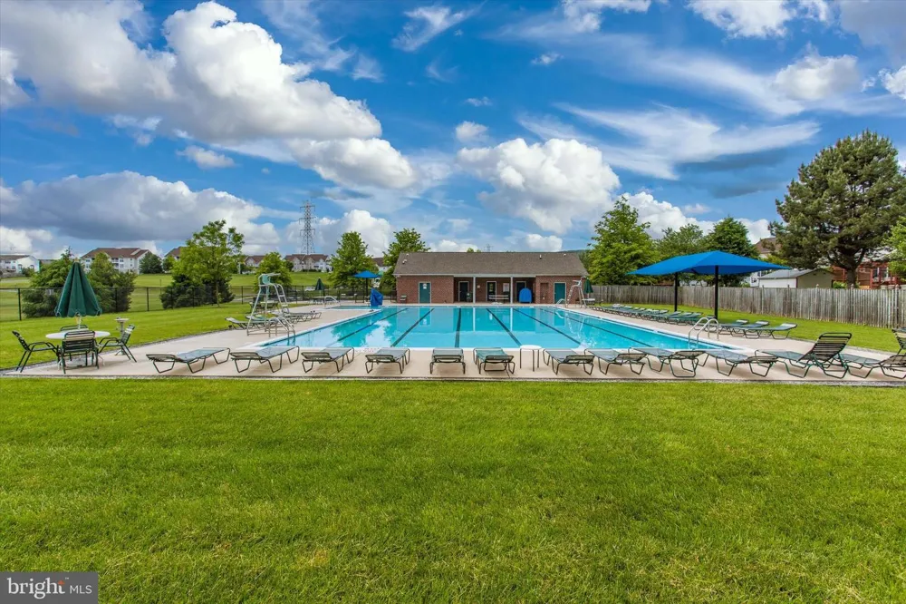 2402 SHAKER LANE Frederick, MD 21702