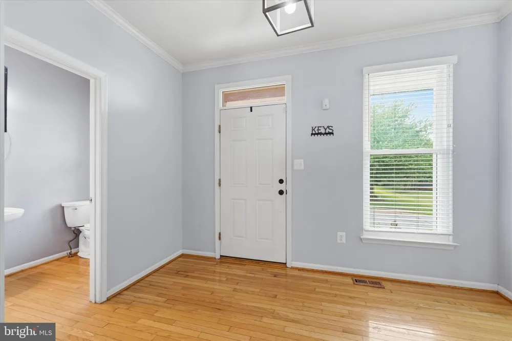 2402 SHAKER LANE Frederick, MD 21702
