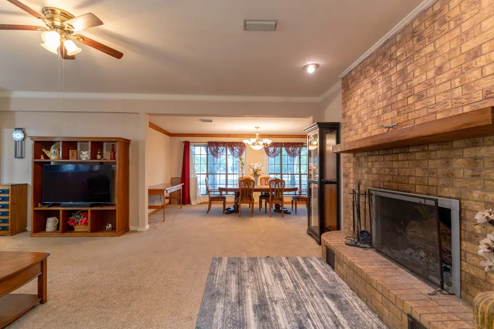 502 County Road 2610 Bonham, TX 75418