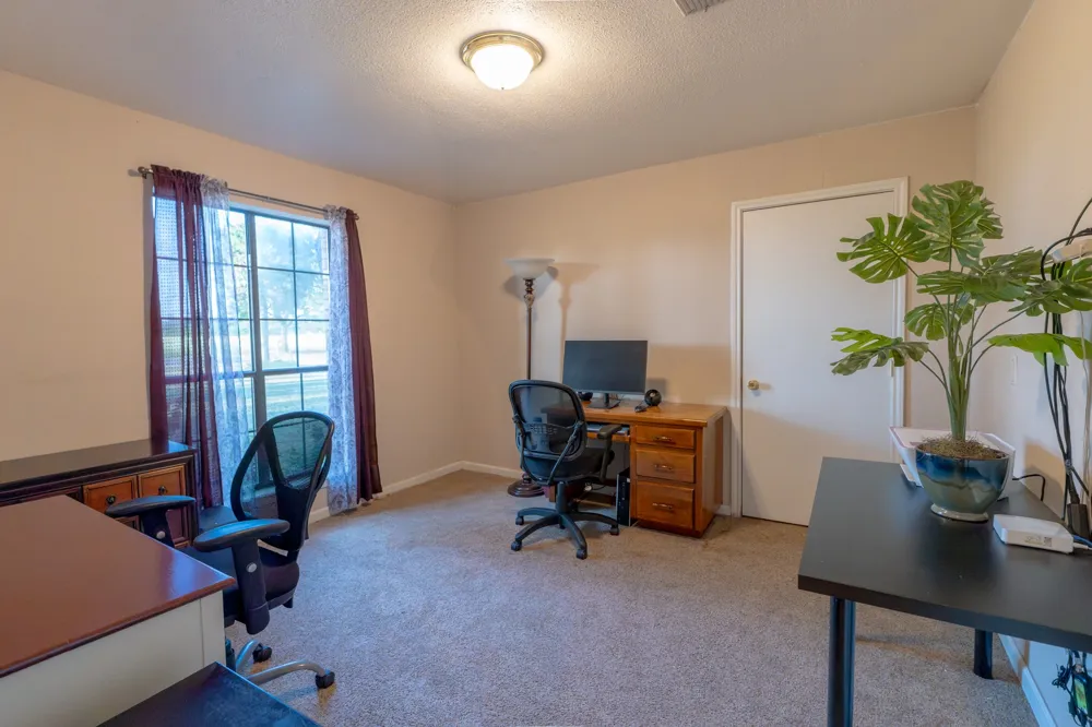 502 County Road 2610 Bonham, TX 75418