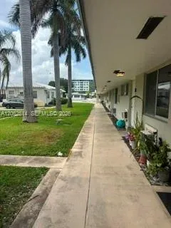 2222 Van Buren St #8