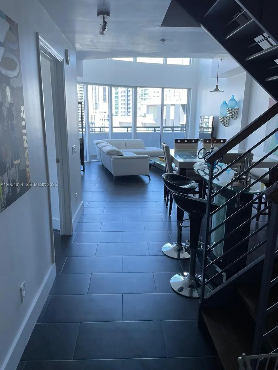 60 SW 13th St #3426 Miami, FL 33130
