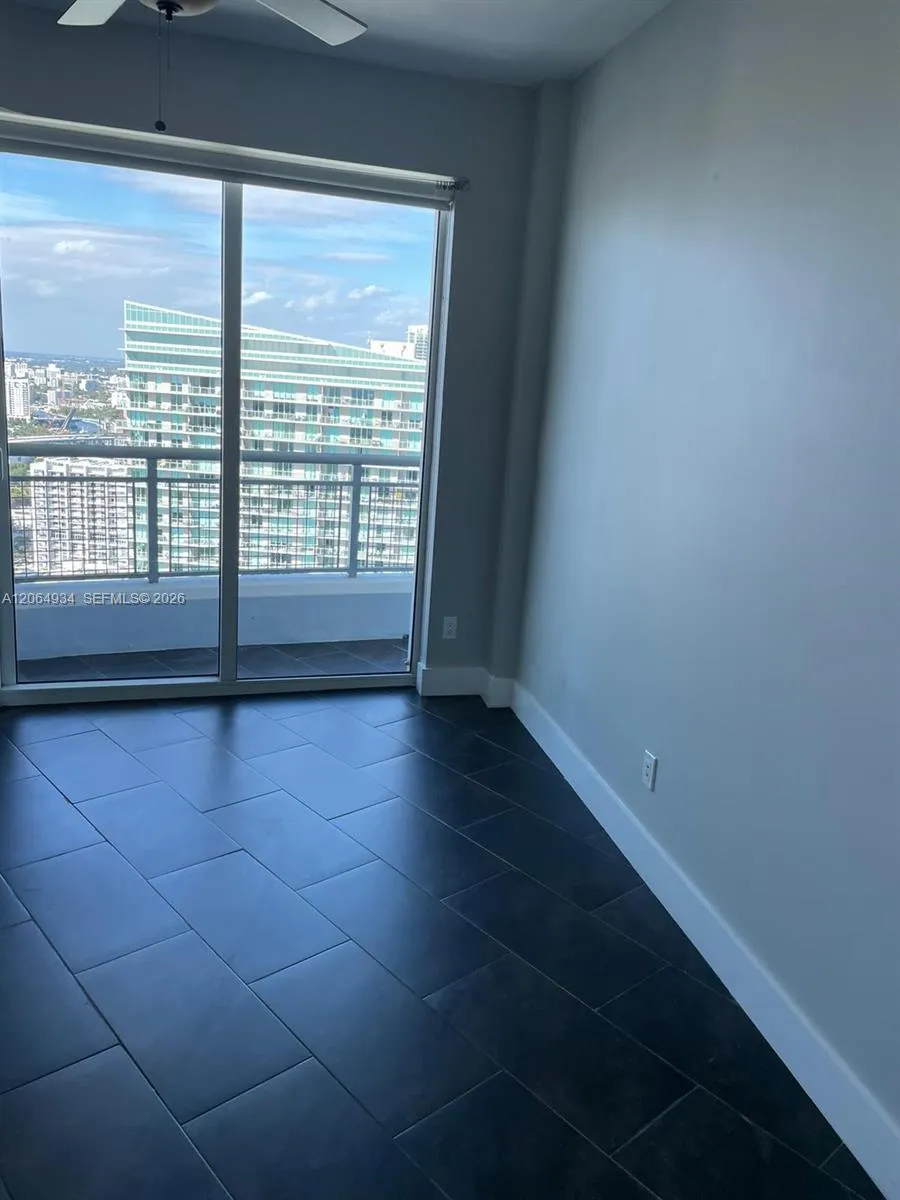 60 SW 13th St #3426 Miami, FL 33130